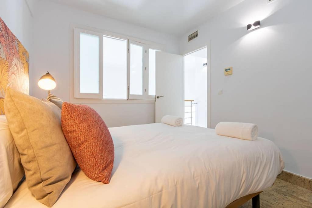 Becas Alameda Duplex By Valcambre Apartment Sevilla Exterior foto